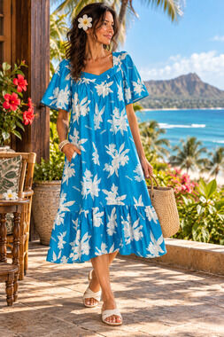 Vintage 1980's Made in Hawaii Sz M Blue Hibiscus Floral Muumuu Midi Dress Aloha